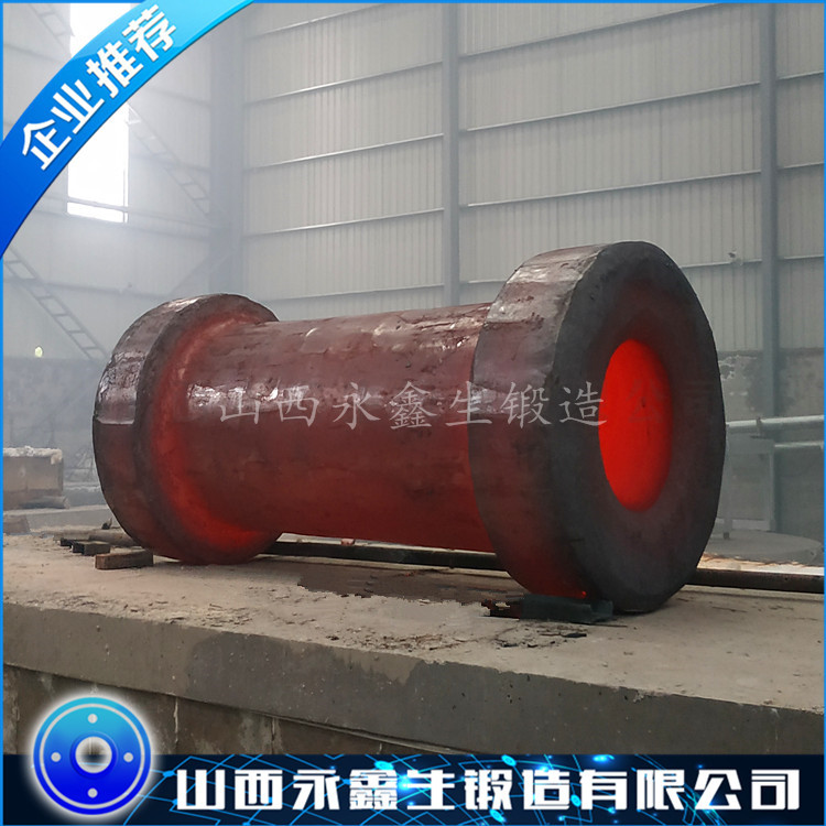 水泥輥壓機(jī)油缸鍛件